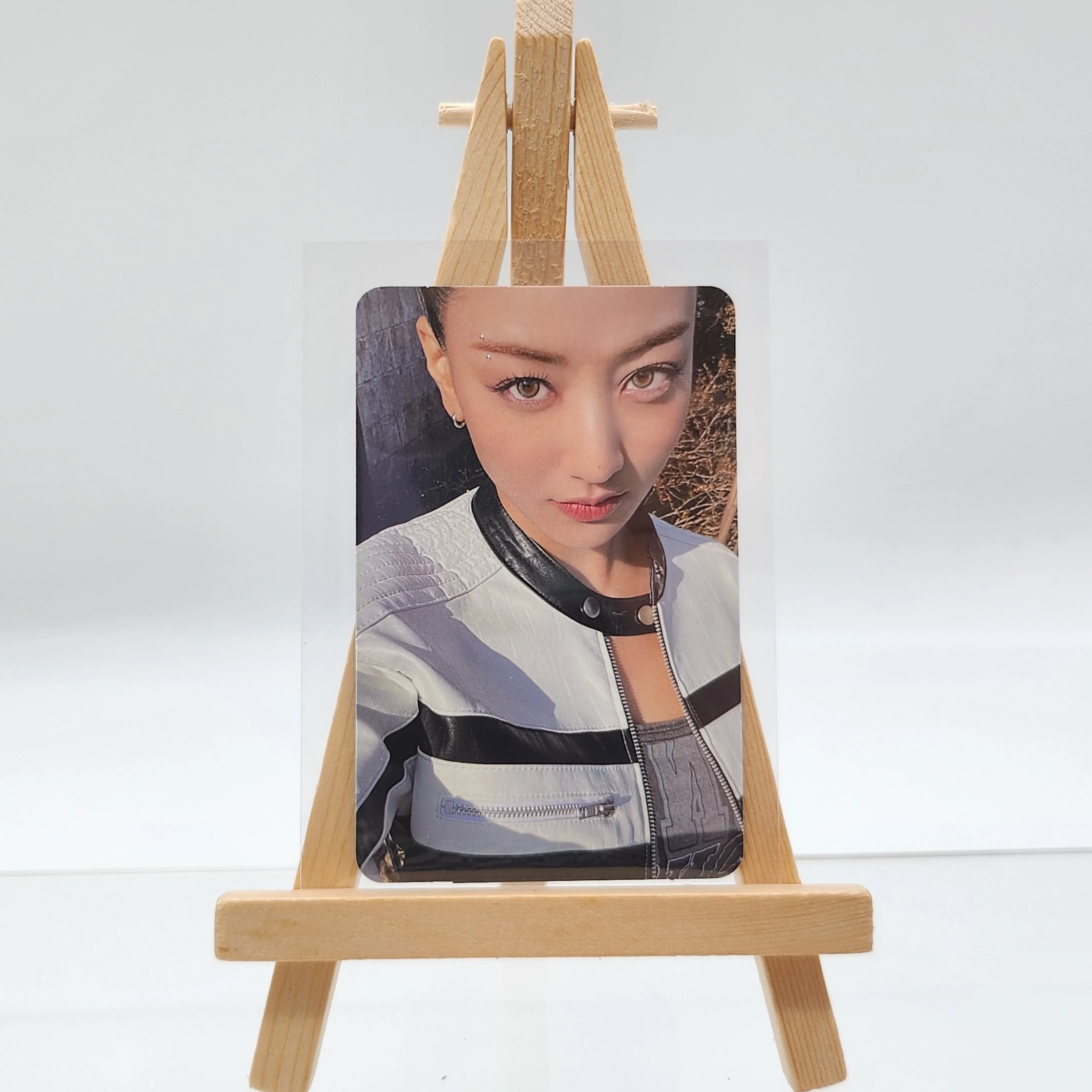 TWICE - READY TO BE - SOUNDWAVE POB PHOTOCARD - Image 5